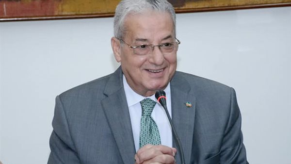 رئيس نادي المقاولون