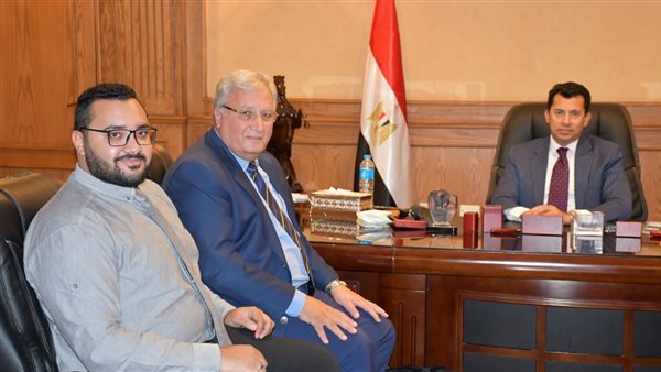 جانب من اللقاء 