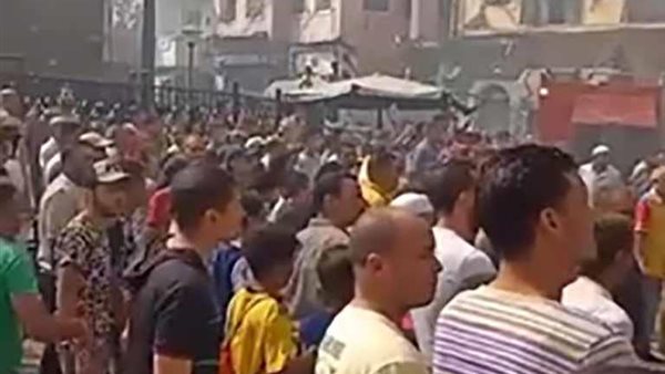  حريق هائل في مكتبة