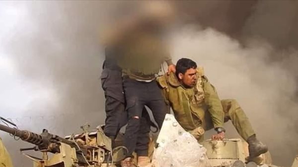 صورة من الحدث 