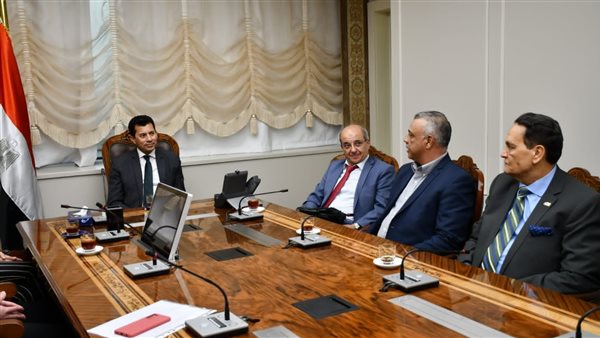 وزير الرياضة 