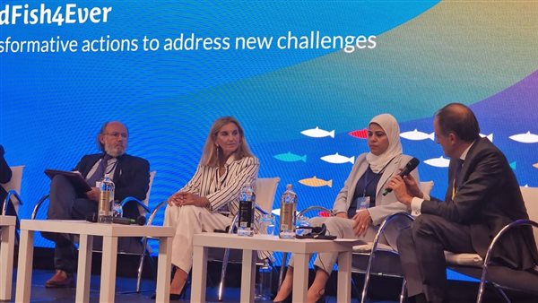 جانب من المؤتمر 