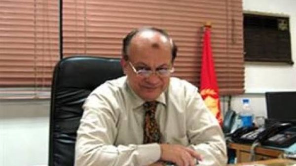  الدكتور حلمي العفني