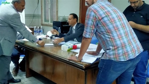 خلال فرز نتيجة الانتخابات