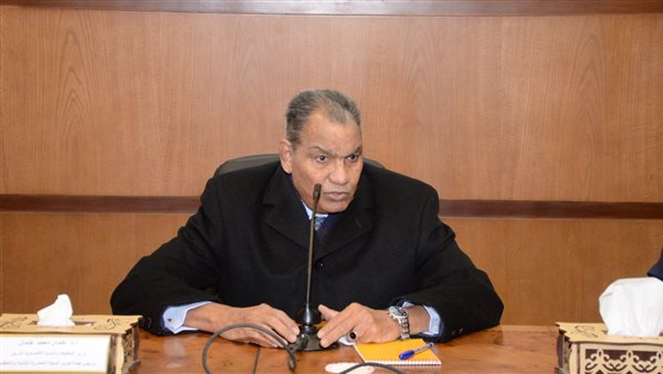  الدكتور عبد الهادى