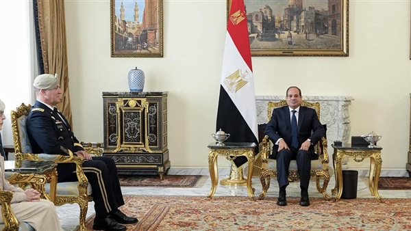 الرئيس السيسي يستقبل