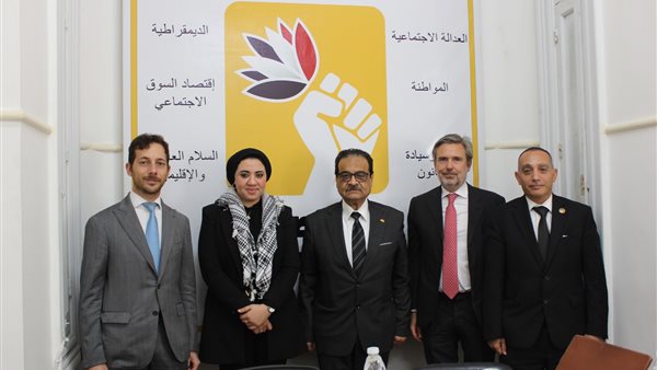 فريد زهران يلتقي