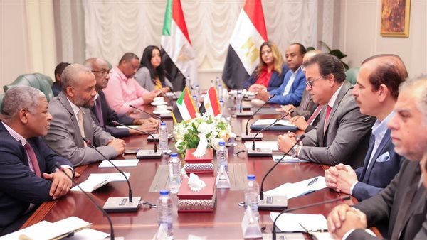 الدكتور  خالد عبد