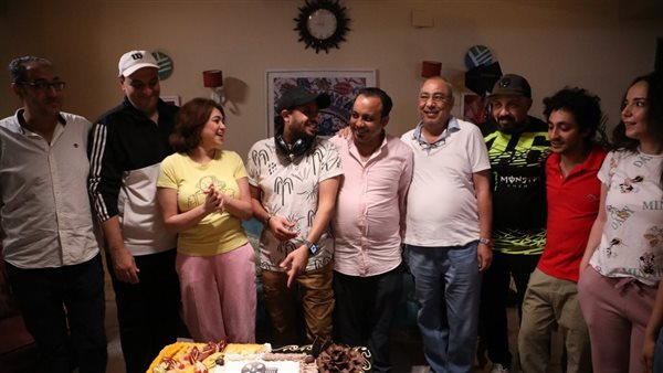 فيلم اسرة في بعضينا