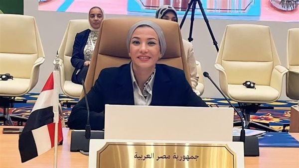  الدكتورة ياسمين