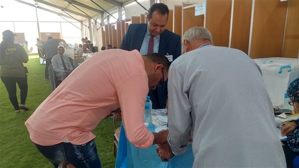 أحمد عيد عبد الملك