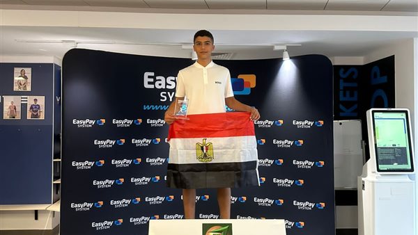 لاعب الاسكواش المصري