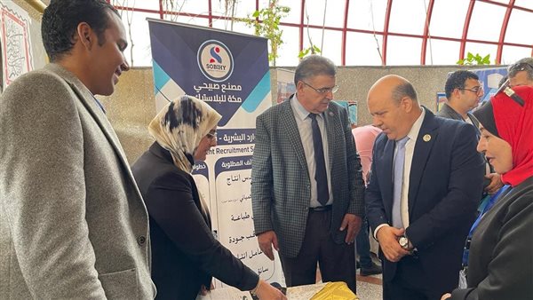 صورة من الافتتاح