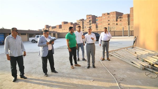 المحافظ خلال الجولة