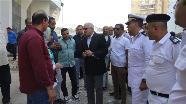 محافظ الجيزة خلال