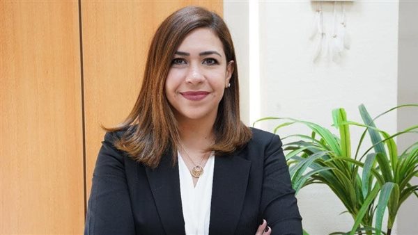 مي فريد معاون وزير