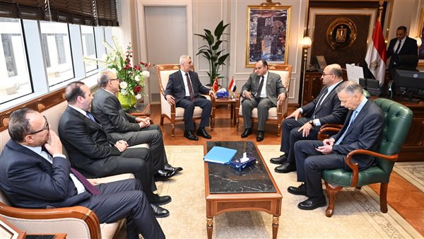 وزير التجارة والصناعة