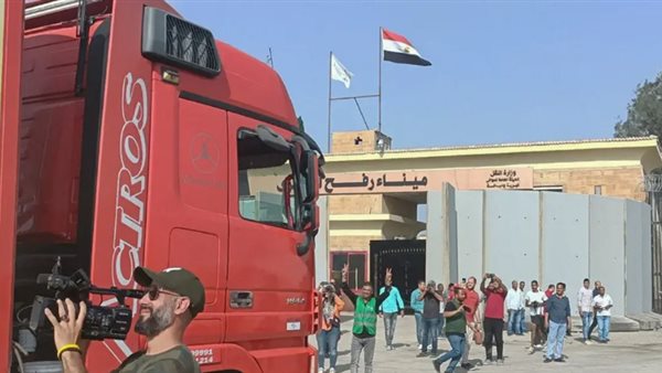 دخول المساعدات لقطاع