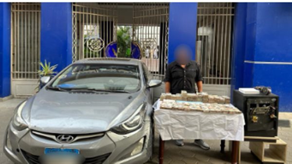 المتهمين والمضبوطات