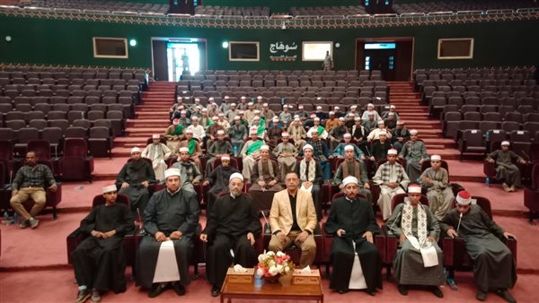 جانب من الندوة 