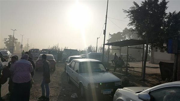 تكدس أمام المزلقان