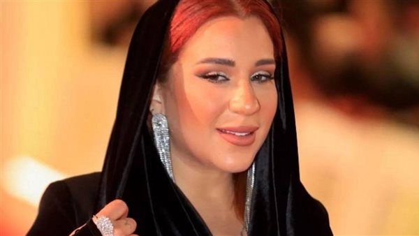  أسما شريف منير