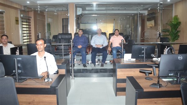 محافظ بني سويف خلال