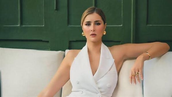 عائشة بن احمد