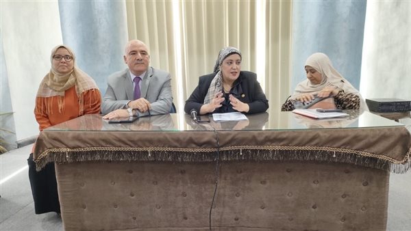 الدكتورة رشا خضر