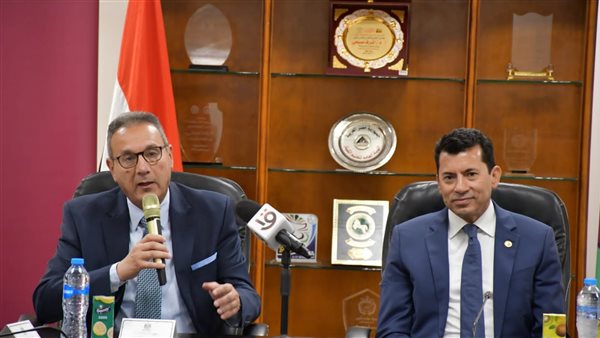 الأتربي وصبحي 