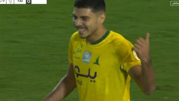 الخليج ضد الطائي