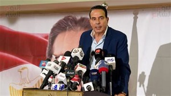  أيمن أبو العلا