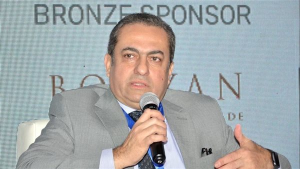 خالد عباس رئيس مجلس