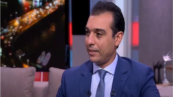 الدكتور إسلام عنان