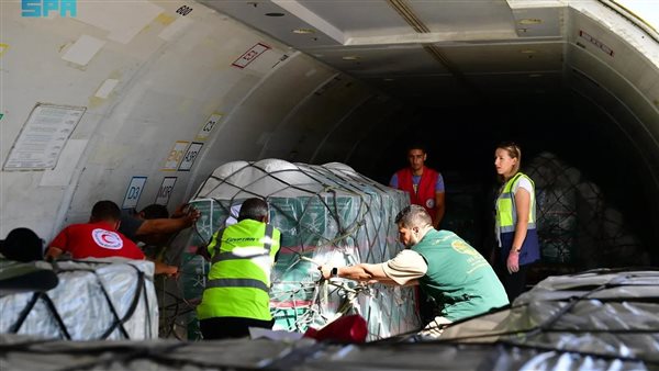 الطائرة الإغاثية