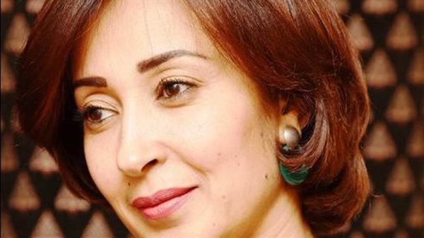 الدكتورة رضوى فرغلي