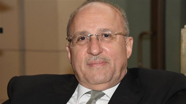 عادل العدوي