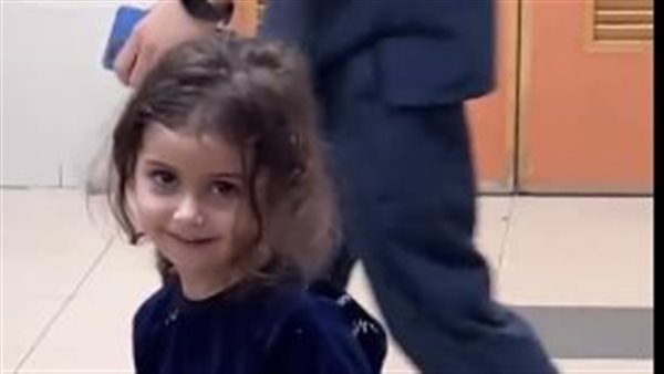 الطفلة سيلا 