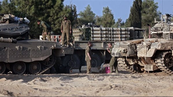 دبابات اسرائيلية