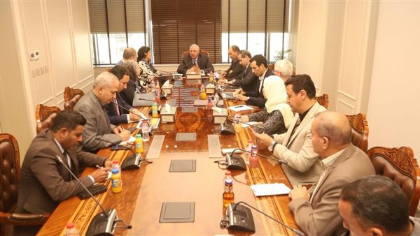 اجتماع  السيد القصير