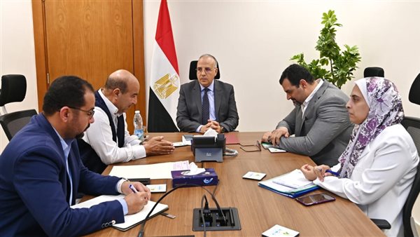 اجتماع الدكتور هانى