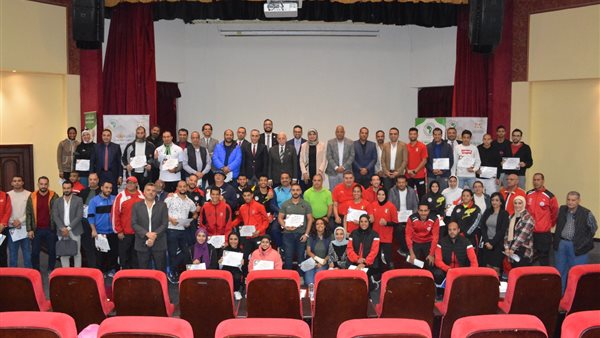 الشباب والرياضة 