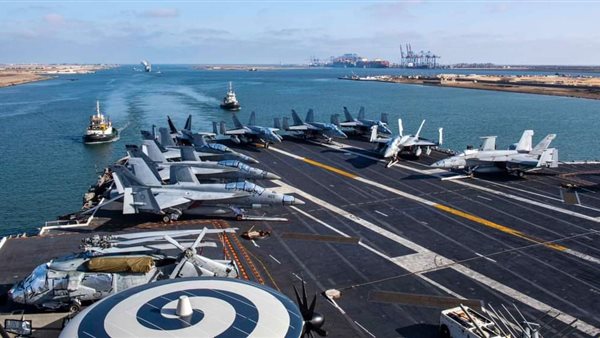 حاملة الطائرات الأمريكية