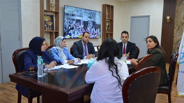 اطباء من هيئة الرعاية