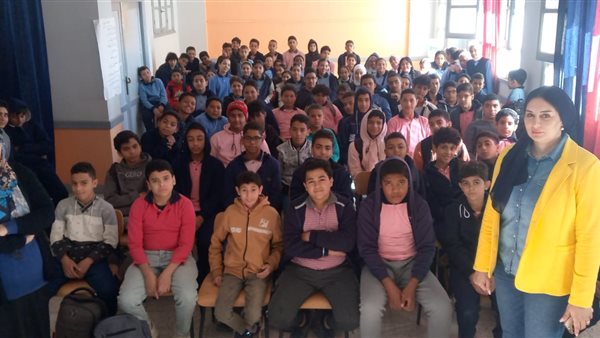 جانب من الندوة 