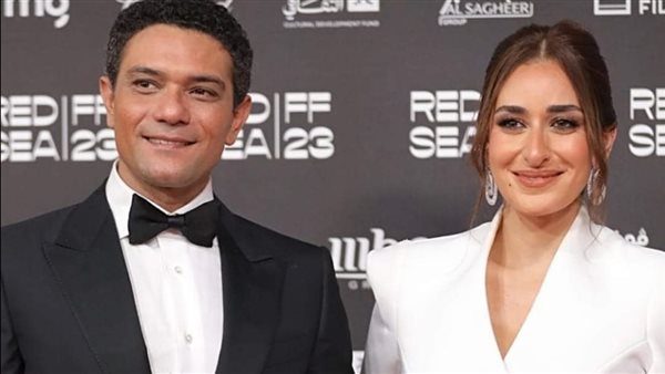 آسر ياسين  وأمينة