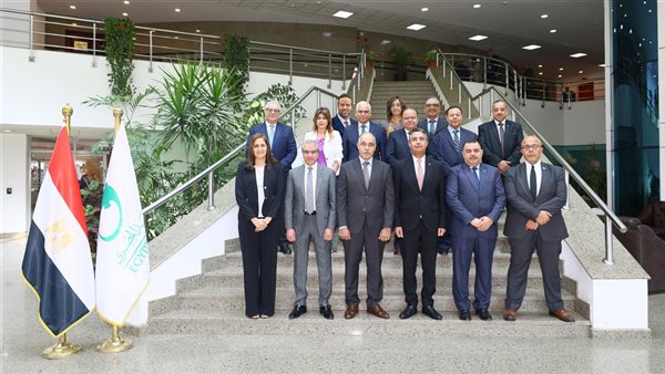 تشريف فاروق