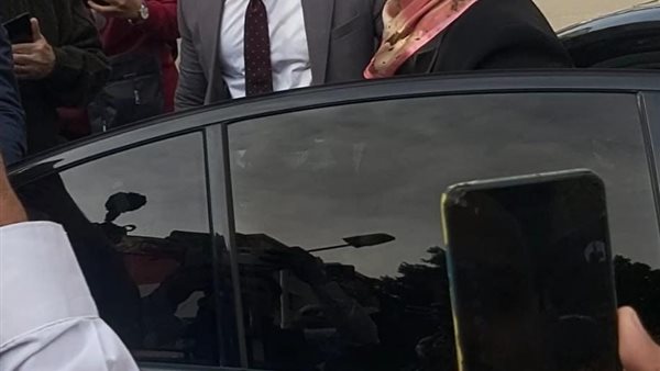 وصول نيفين القباج