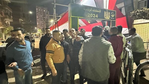 إقبال كثيف من المواطنين