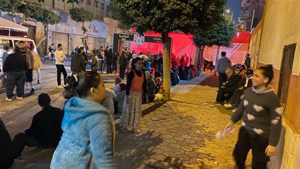 بهجة الأطفال من أمام